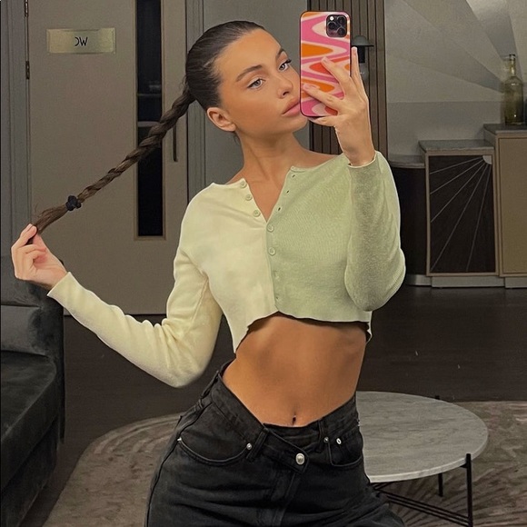 Princess Polly Tops - Princess Polly Mateo Top in Green Size 0 New with tag